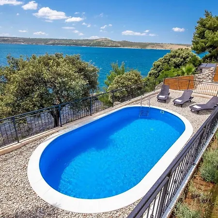 Hébergement de vacances Sadic *